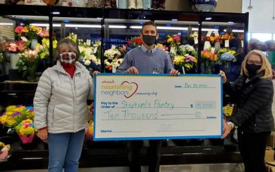 Pantry Receives $10,000 Grant From Shaw’s!